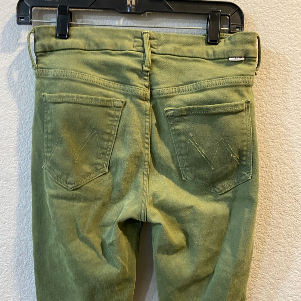 Mother Denim High Waisted Looker Ankle Jeans